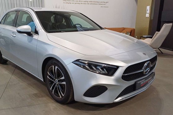 Mercedes-Benz A 180