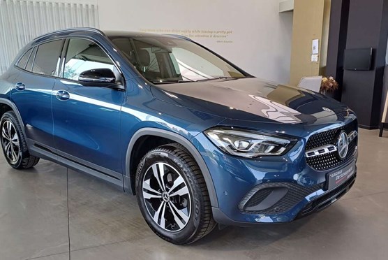 Mercedes-Benz GLA 180