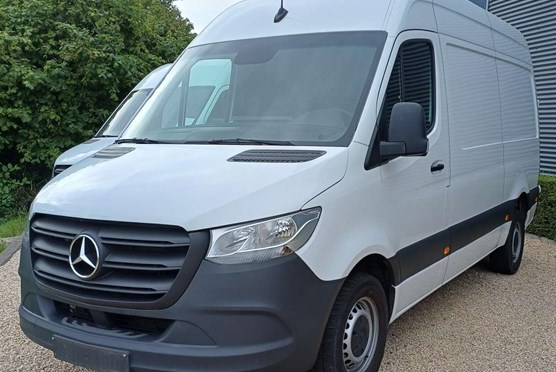 Mercedes-Benz Sprinter