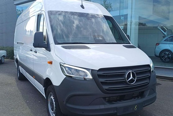 Mercedes-Benz Sprinter